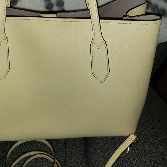 EUC KATE SPADE HARPER TOTE IN BUTTER - Picture 4 of 6